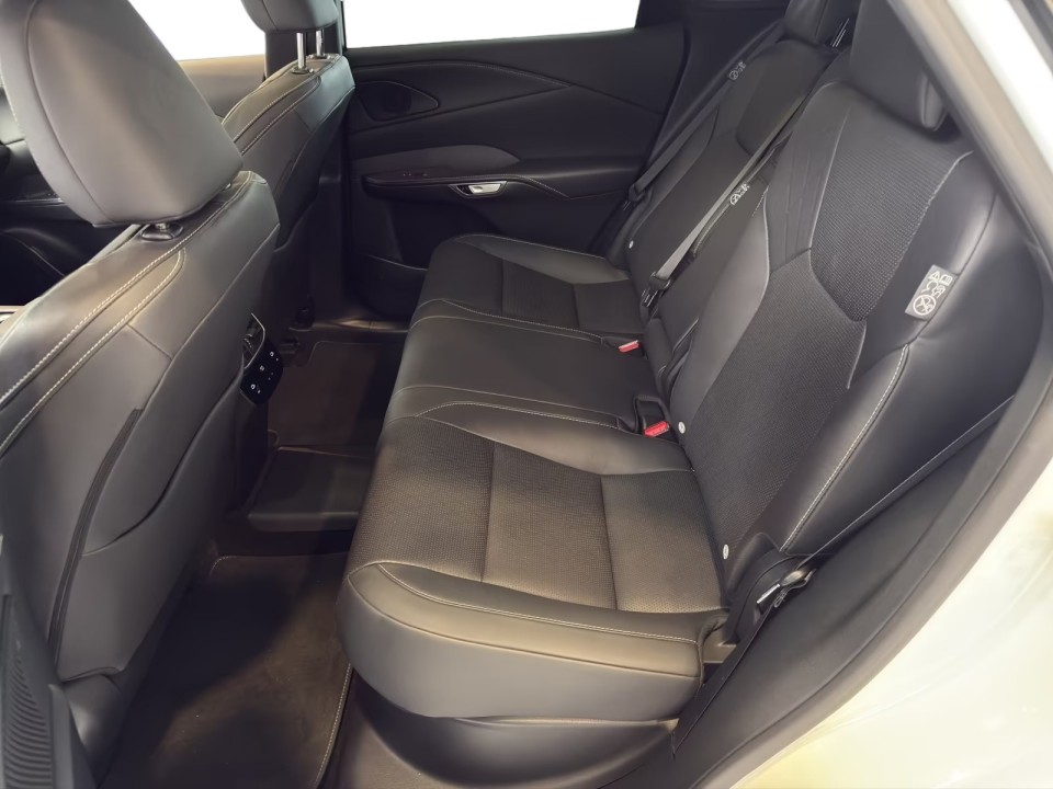 Lexus Seria RX 450h+ AWD F-Sport - foto 17