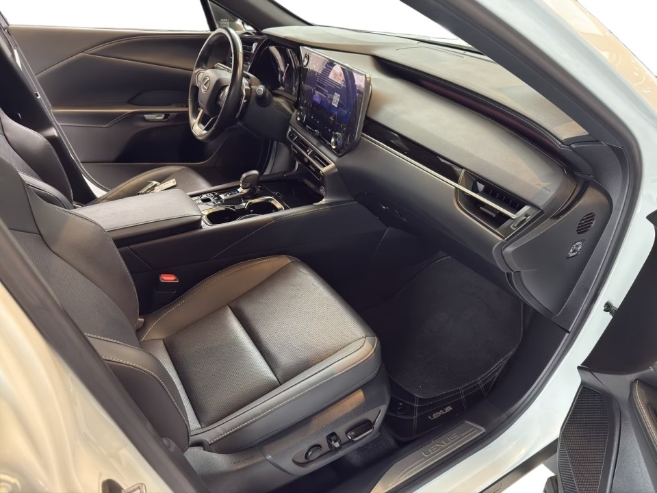 Lexus Seria RX 450h+ AWD F-Sport - foto 12