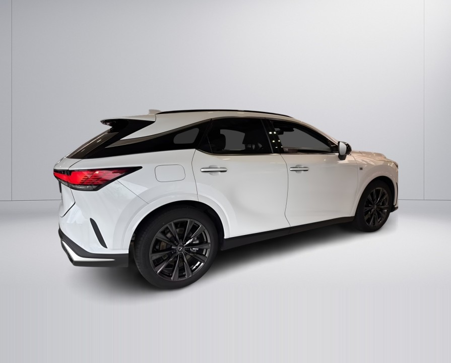 Lexus Seria RX 450h+ AWD F-Sport (3)