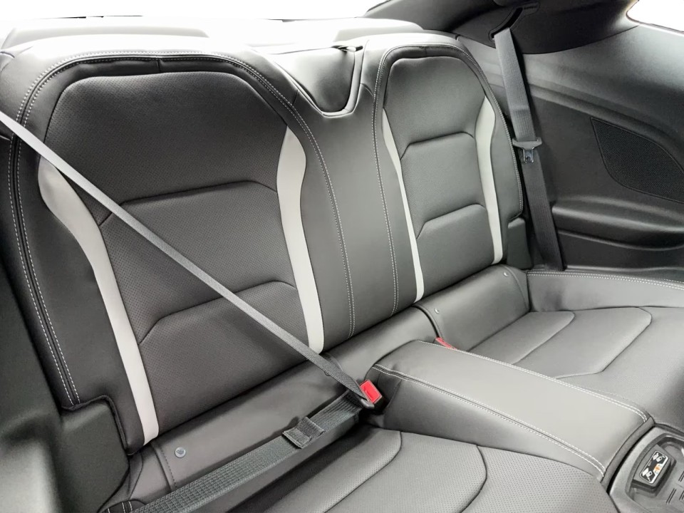 Chevrolet Camaro - foto 14