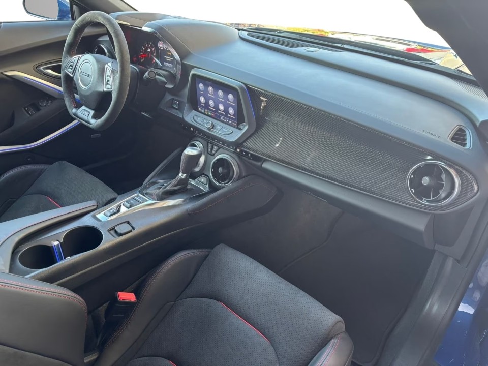 Chevrolet Camaro - foto 8