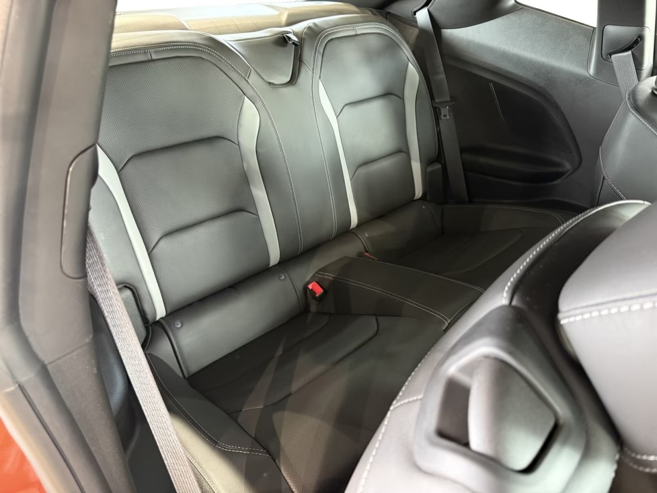 Chevrolet Camaro - foto 16