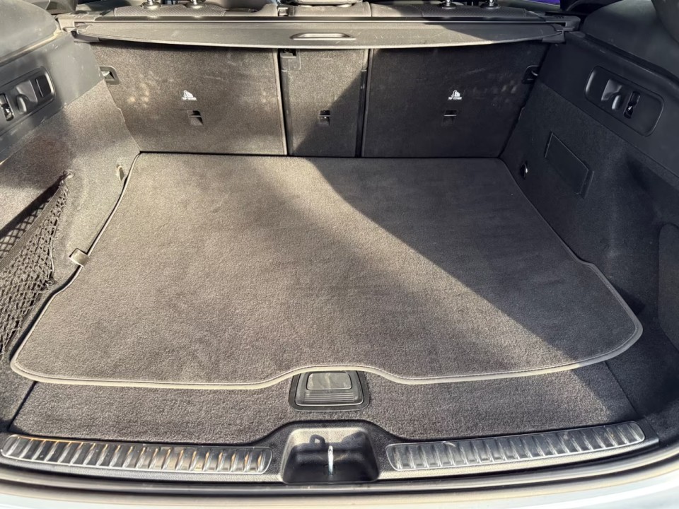 Mercedes-Benz GLC 200 4MATIC AMG Line - foto 15