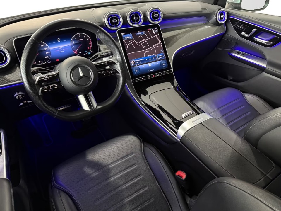 Mercedes-Benz GLC 200 4MATIC AMG Line - foto 7