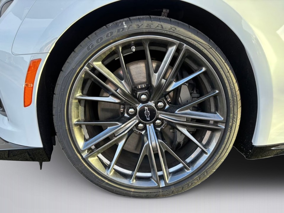 Chevrolet Camaro - foto 18