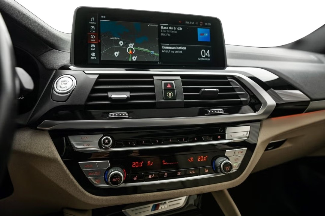 BMW X4 M40d - foto 11