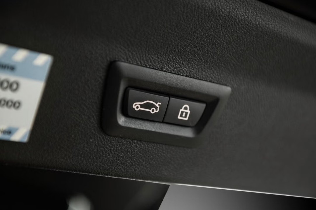 BMW X4 M40d - foto 16