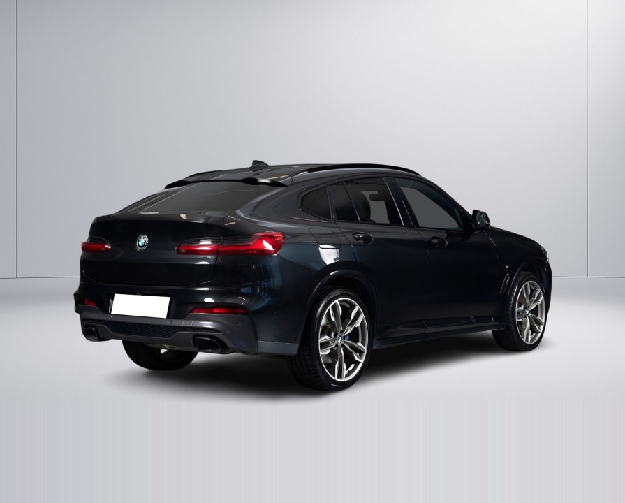 BMW X4 M40d (3)