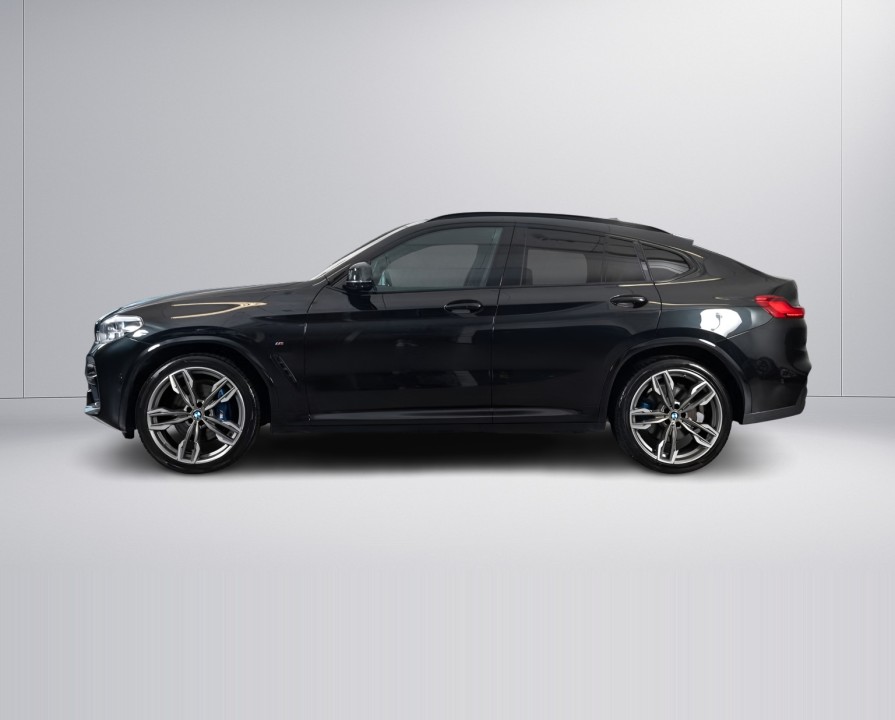 BMW X4 M40d (4)