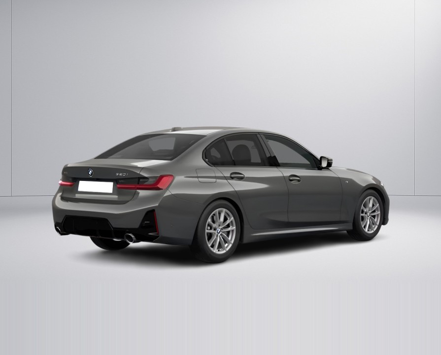 BMW Seria 3 320i xDrive M-Sport (4)