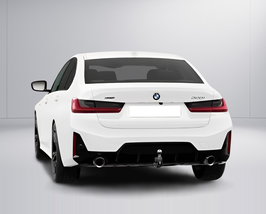 BMW Seria 3 320i xDrive M-Sport (5)