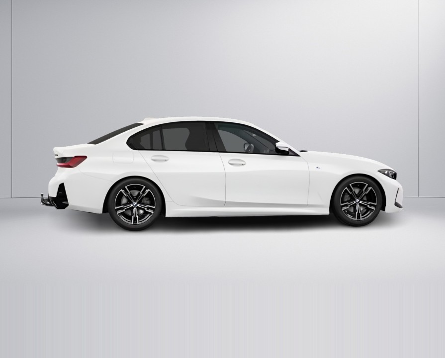 BMW Seria 3 320i xDrive M-Sport (3)