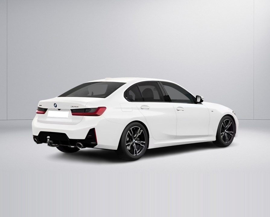 BMW Seria 3 320i xDrive M-Sport (4)