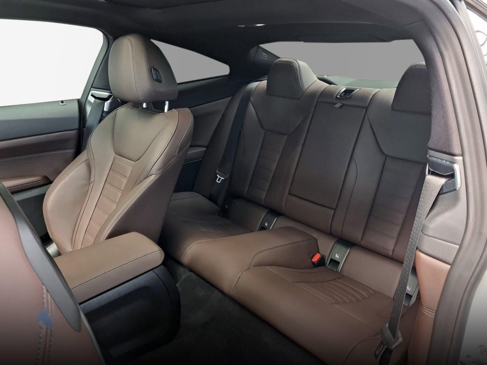 BMW Seria 4 420d xDrive M-Sport - foto 13