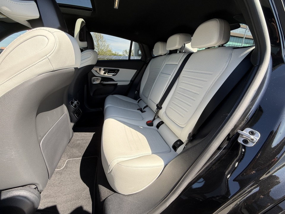 Mercedes-Benz GLC Coupé Mercedes-Benz GLC Coupe 220d 4MATIC AMG Line - foto 13