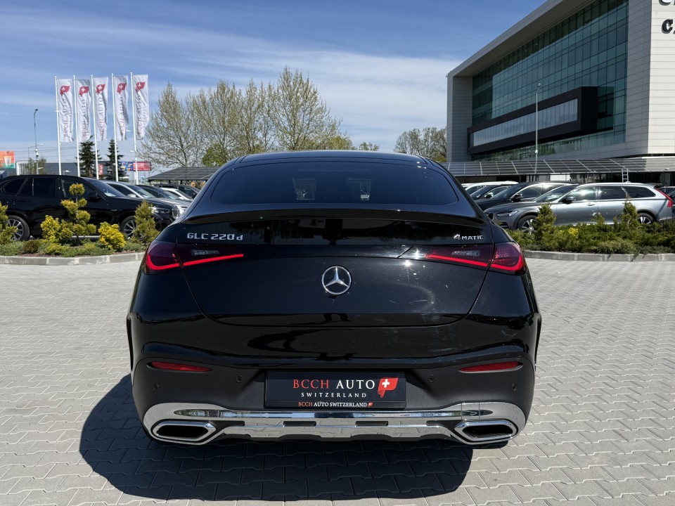 Mercedes-Benz GLC Coupé Mercedes-Benz GLC Coupe 220d 4MATIC AMG Line (4)