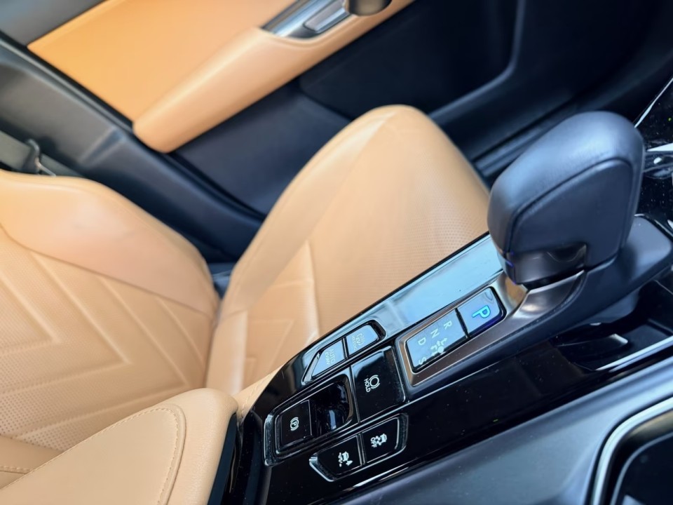 Lexus Seria NX 450h+ AWD - foto 9