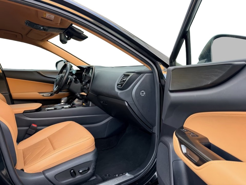 Lexus Seria NX 450h+ AWD - foto 8