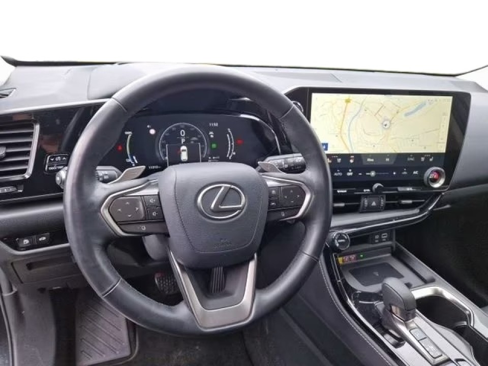 Lexus Seria NX 450h+ AWD Executive Line - foto 9