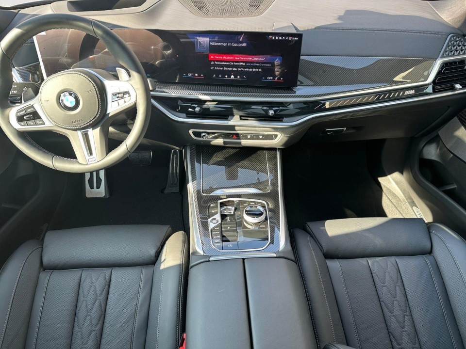 BMW X5 M60i - foto 11