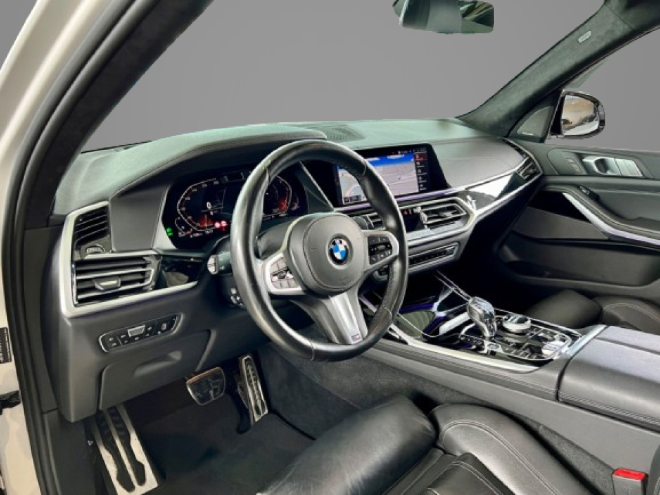 BMW X7 xDrive30d M-Sport (5)