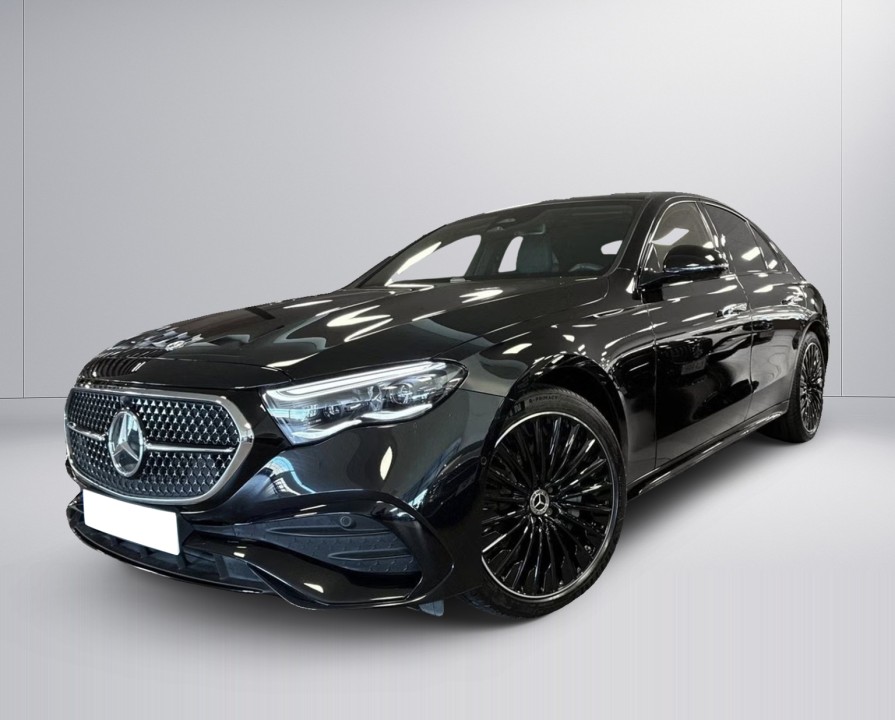 Mercedes-Benz E 300de 4MATIC AMG Line (4)