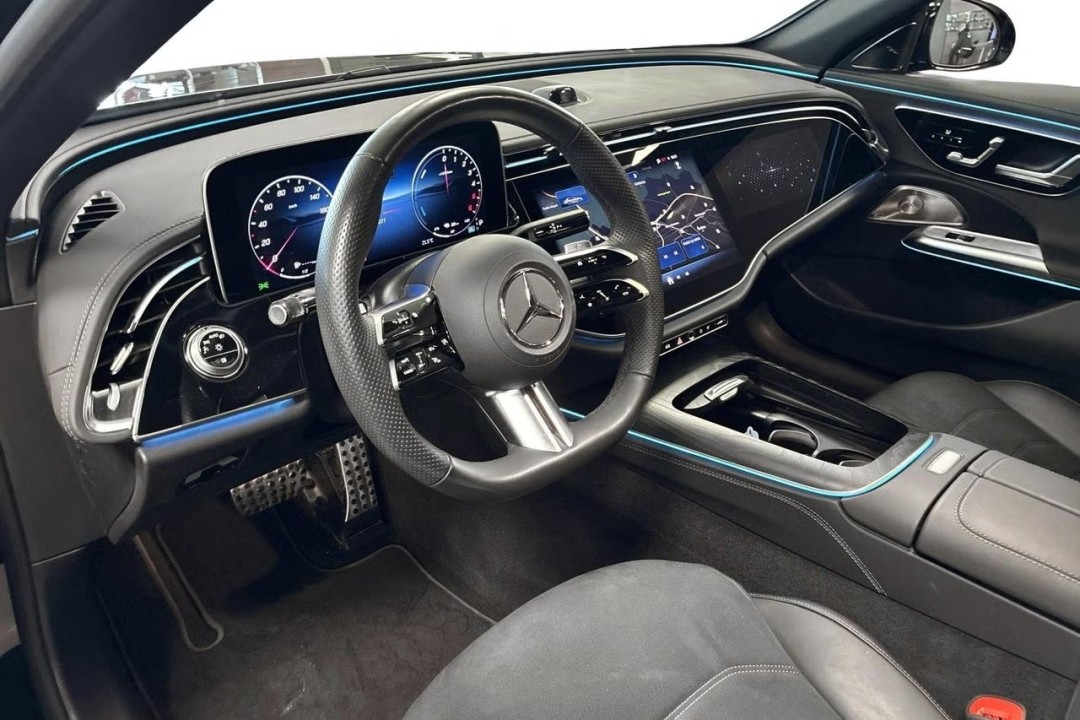 Mercedes-Benz E 300de 4MATIC AMG Line - foto 6