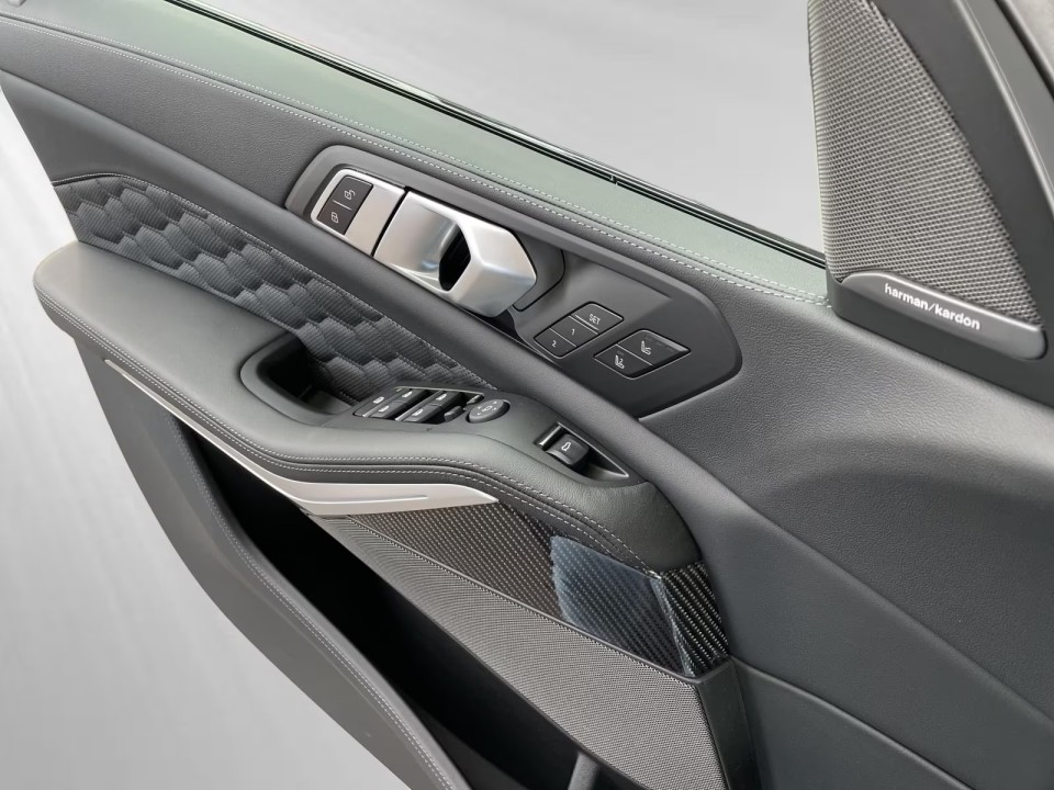 BMW X5 M Competition - foto 14