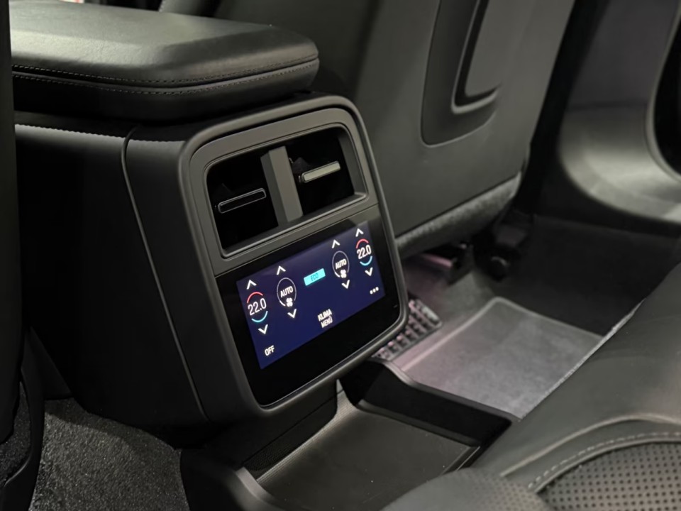 Porsche Taycan 4S - foto 29