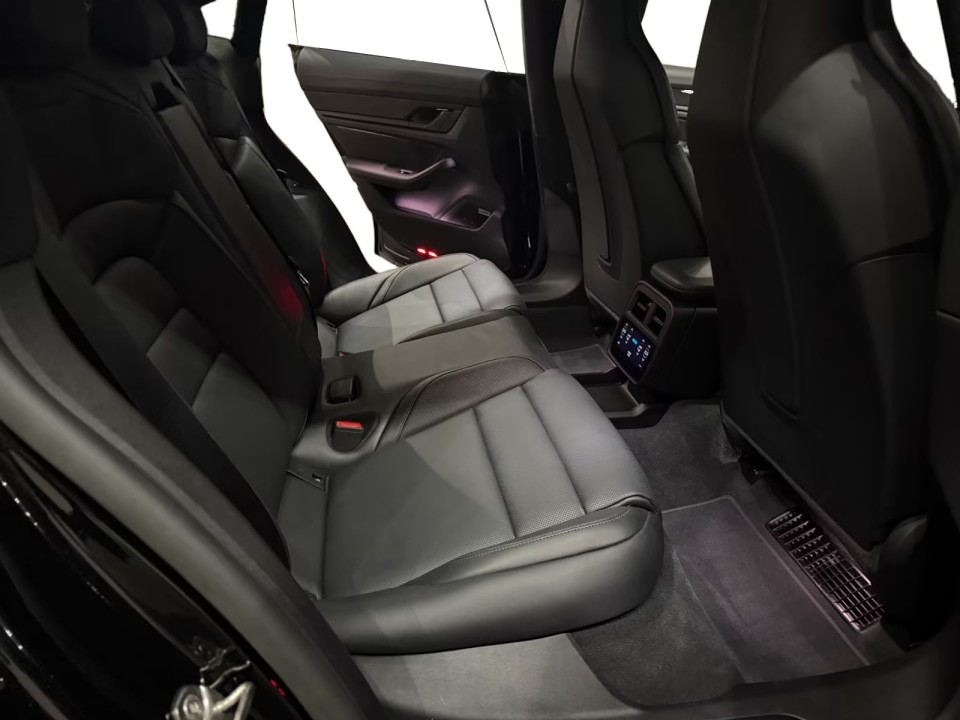 Porsche Taycan 4S - foto 22