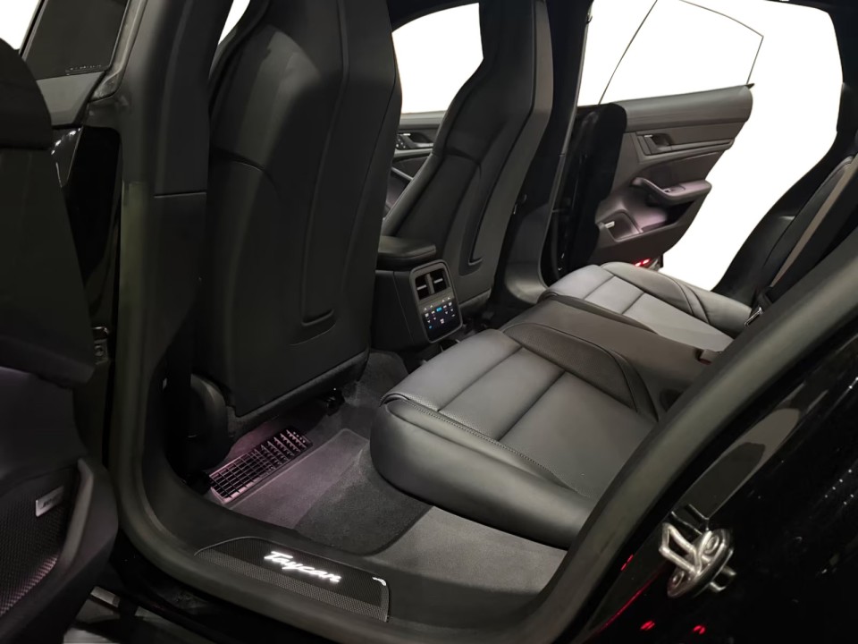 Porsche Taycan 4S - foto 20