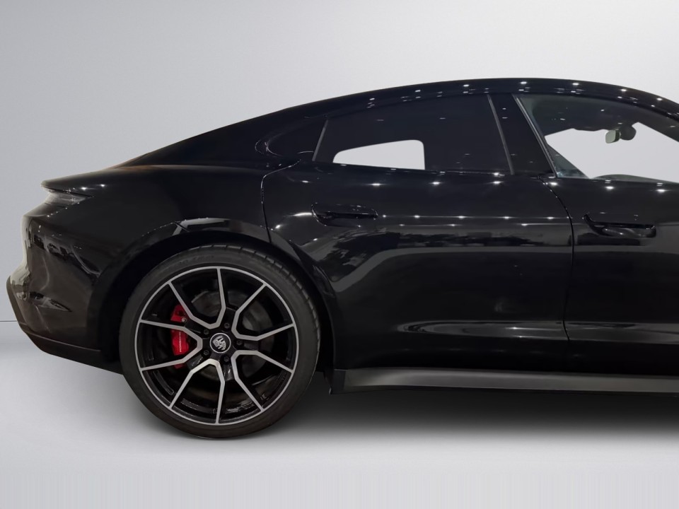Porsche Taycan 4S - foto 9