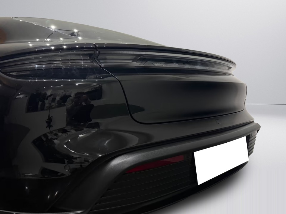 Porsche Taycan 4S - foto 39