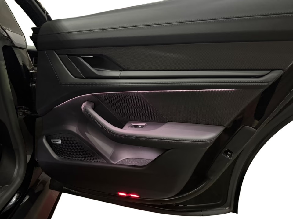 Porsche Taycan 4S - foto 32