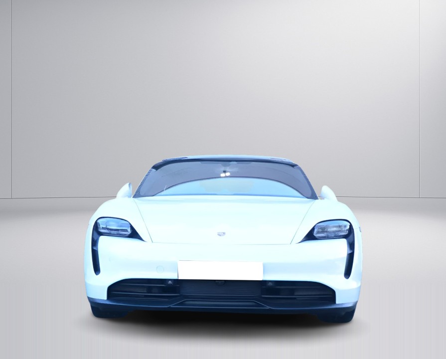 Porsche Taycan 4S (2)