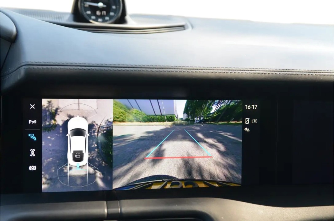 Porsche Taycan 4S - foto 20