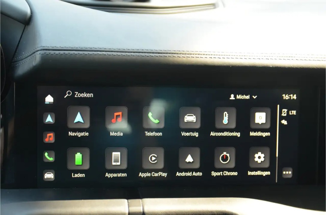 Porsche Taycan 4S - foto 17