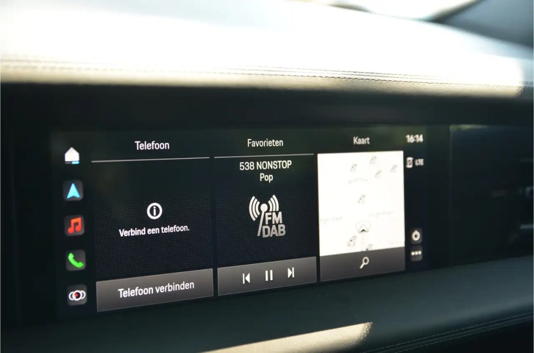 Porsche Taycan 4S - foto 19