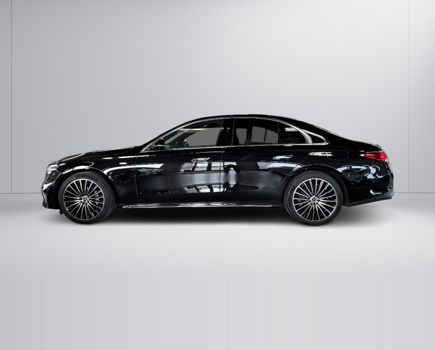 Mercedes-Benz E 300de 4MATIC AMG Line (4)