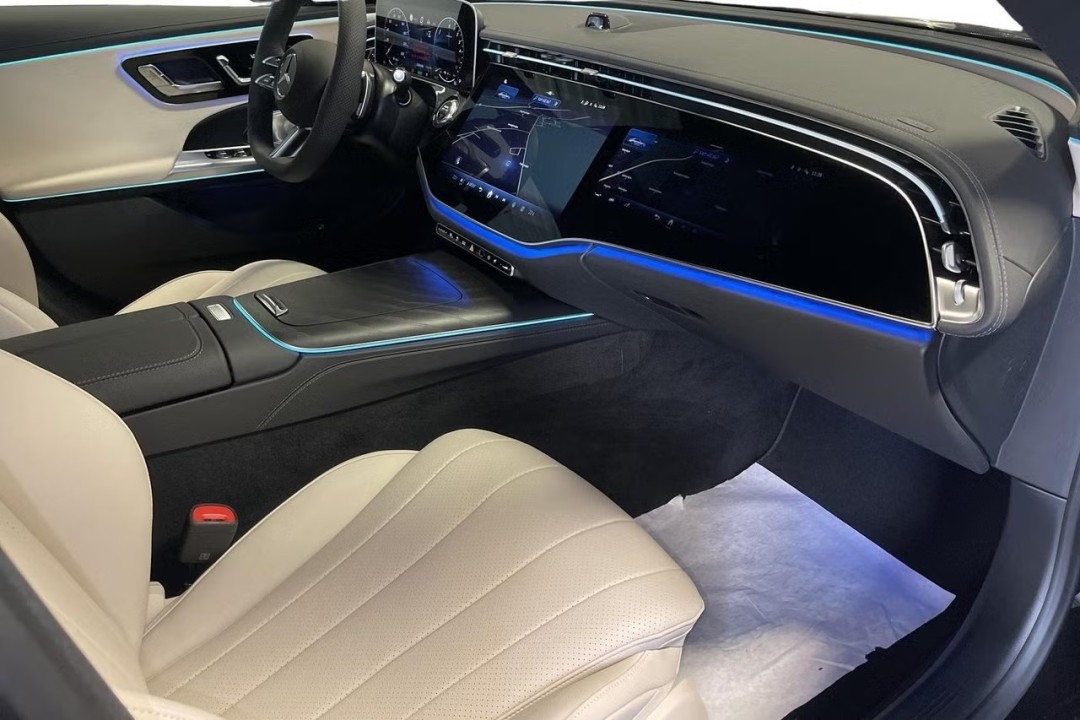 Mercedes-Benz E 300de 4MATIC AMG Line - foto 10