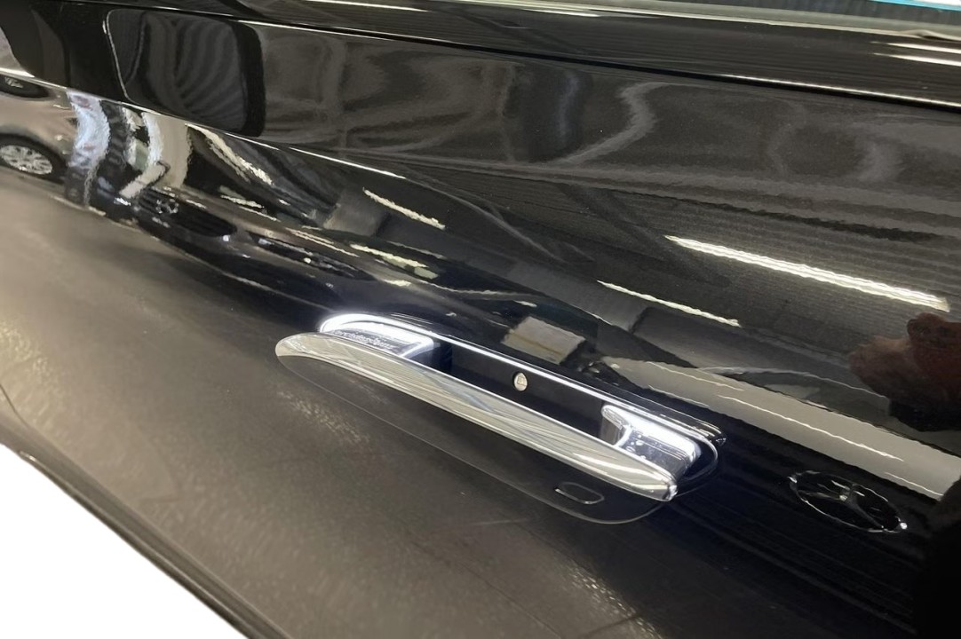 Mercedes-Benz E 300de 4MATIC AMG Line - foto 19