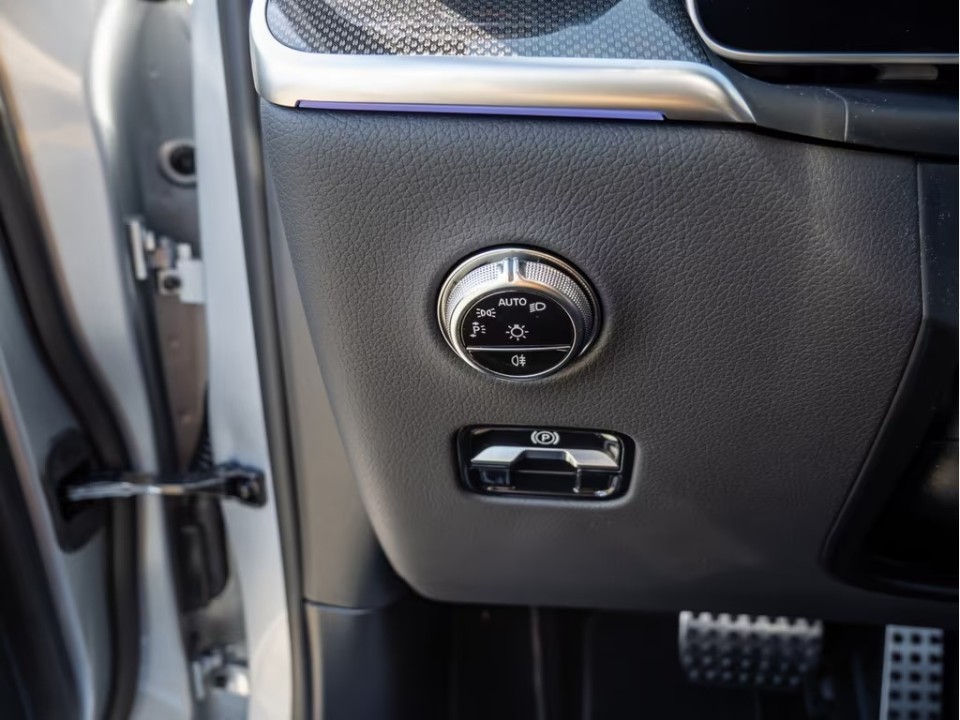 Mercedes-Benz GLC Coupé 300e 4MATIC AMG Line - foto 13