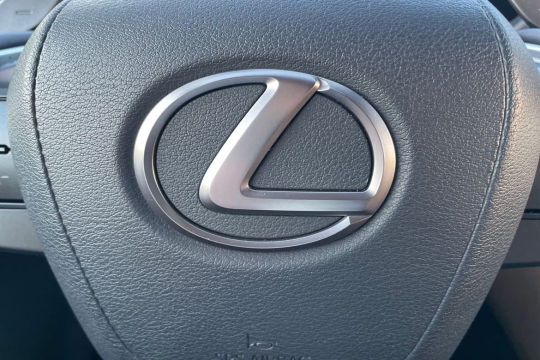 Lexus Seria NX 450h+ AWD - foto 13