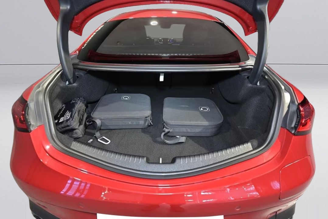 Mercedes-Benz CLE 300e AMG - foto 18