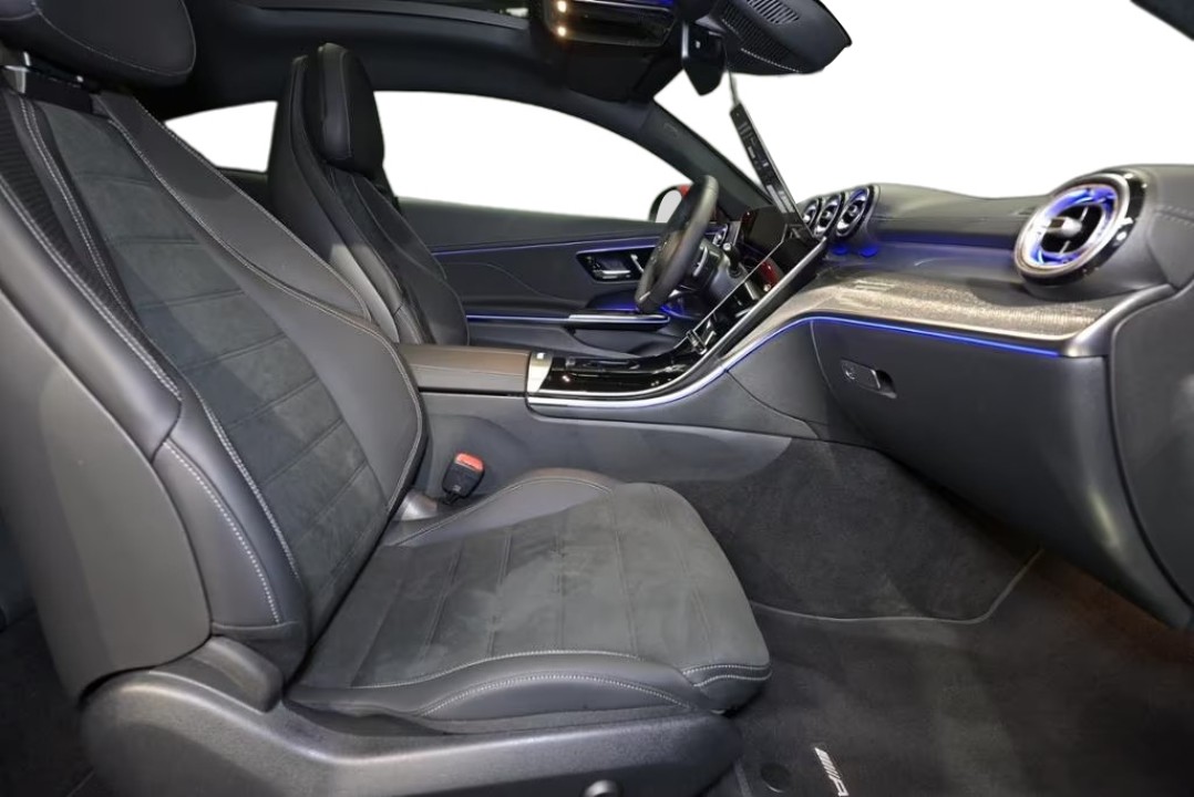 Mercedes-Benz CLE 300e AMG - foto 11