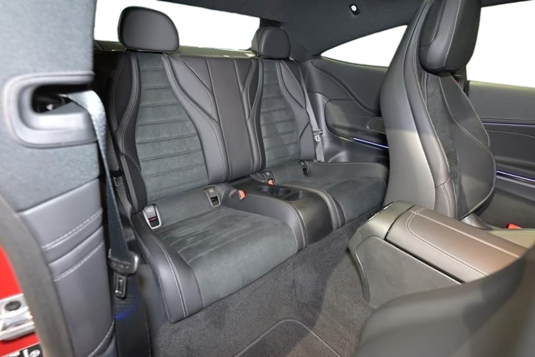 Mercedes-Benz CLE 300e AMG - foto 16