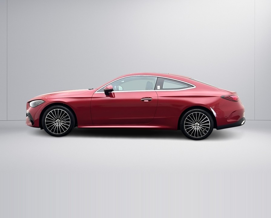 Mercedes-Benz CLE 300e (4)