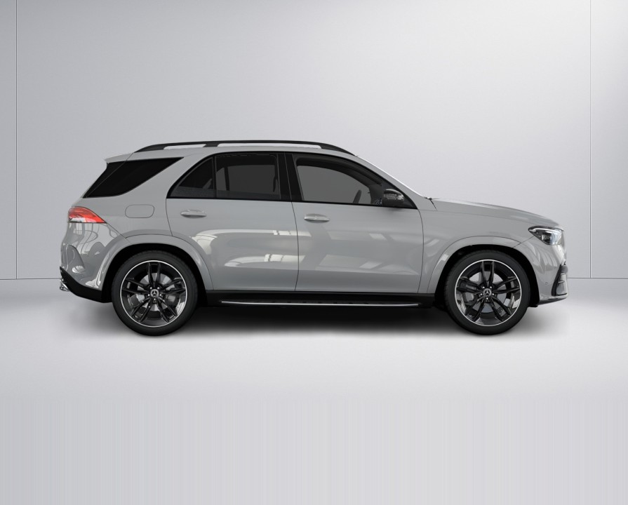 Mercedes-Benz GLE 400e 4MATIC (3)