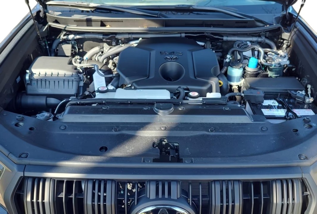 Toyota Land Cruiser - foto 13