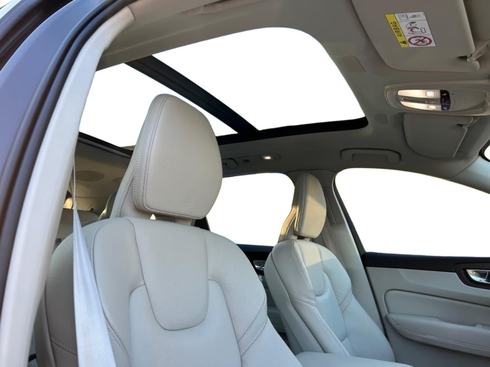 Volvo XC 60 B5 Ultimate Bright - foto 12